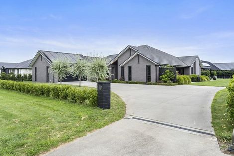 Photo of property in 131 Saint Kilda Road, Cambridge, 3434