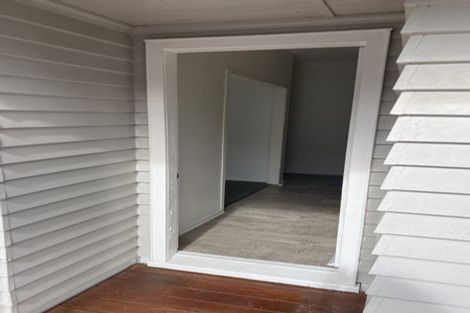 Photo of property in 34b Toru Street, Te Atatu Peninsula, Auckland, 0610
