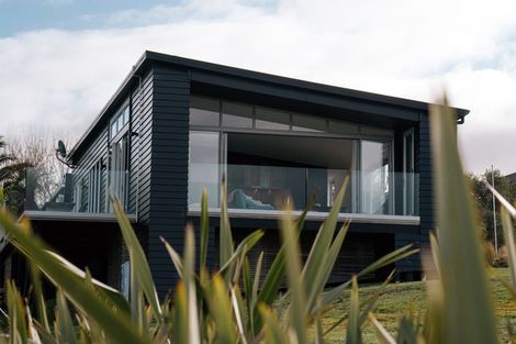 Photo of property in 25 Seamore Rise, Waipu, 0582