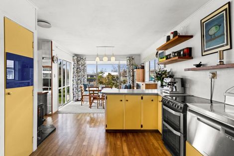 Photo of property in 32 Hyla Road, Haumoana, 4102