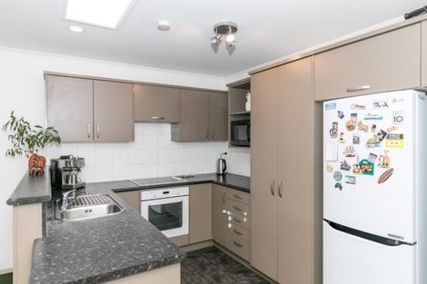 Photo of property in 201u4 Massey Street, Frankton, Hamilton, 3204