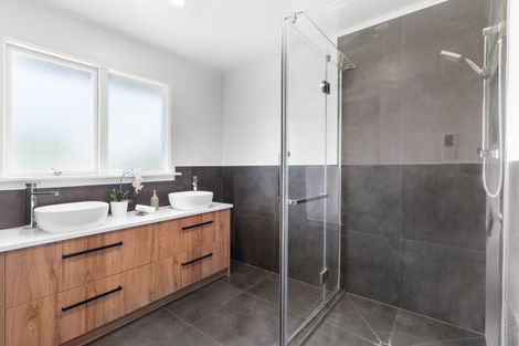 Photo of property in 52a Memorial Avenue, Ilam, Christchurch, 8053