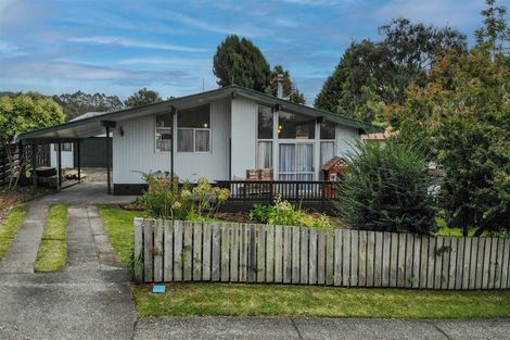 Photo of property in 5 Onyx Place, Pukehangi, Rotorua, 3015