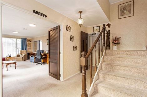 Photo of property in 427 Memorial Avenue, Burnside, Christchurch, 8053