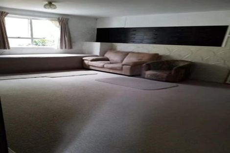 Photo of property in 208 Don Buck Road, Massey, Auckland, 0614