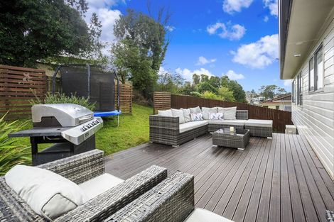 Photo of property in 11 Yule Place, Massey, Auckland, 0614