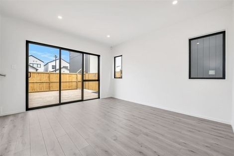 Photo of property in 55 Kairakau Street, Papakura, 2110