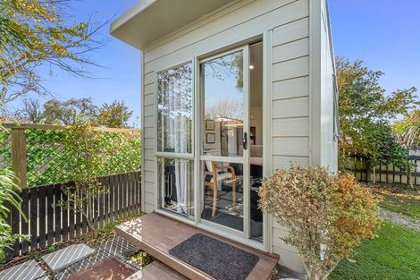 Photo of property in 210a Te Moana Road, Waikanae, 5036