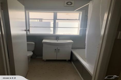 Photo of property in 13a Kim Street, Khandallah, Wellington, 6035