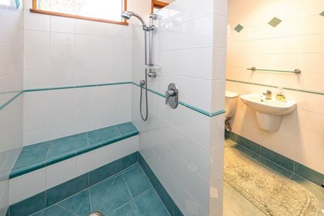 Photo of property in 52 Shakespeare Road, Bastia Hill, Whanganui, 4500