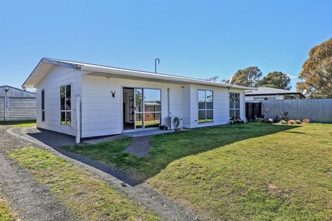 Photo of property in 16 Scott Drive, Flaxmere, Hastings, 4120