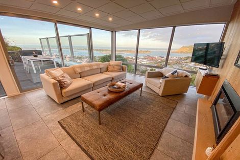 Photo of property in 22a Glendevere Terrace, Redcliffs, Christchurch, 8081