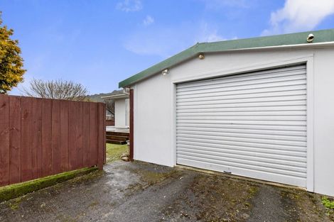 Photo of property in 1 Harvard Grove, Totara Park, Upper Hutt, 5018