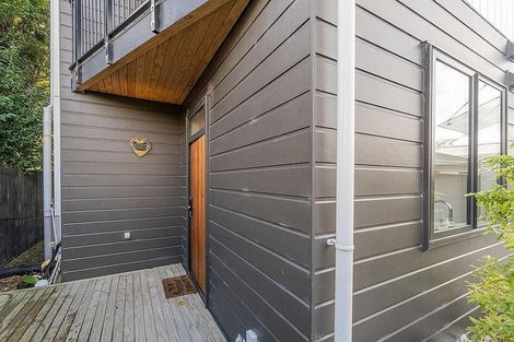 Photo of property in 4a Montmere Avenue, Te Atatu Peninsula, Auckland, 0610