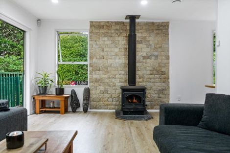 Photo of property in 11 Kilcar Place, Massey, Auckland, 0614