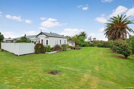 Photo of property in 16 Pacific Street, Waiuku, 2123