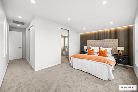 Photo of property in 4 Seawind Way, Hobsonville, 0616