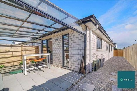 Photo of property in 8 Rorotu Avenue, Karaka, Papakura, 2113