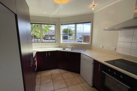 Photo of property in 31 Peverel Street, Riccarton, Christchurch, 8041