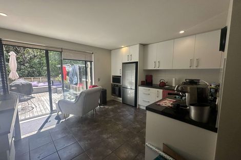 Photo of property in 18/8 Thatcher Crescent, Crofton Downs, Wellington, 6035