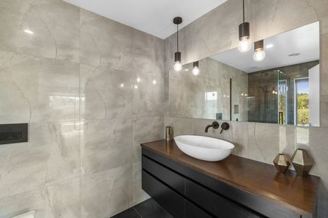 Photo of property in 255 Ararimu Valley Road, Helensville, Waimauku, 0882