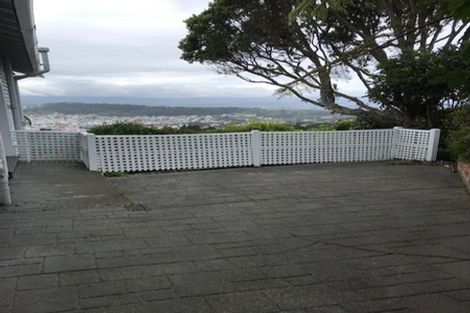 Photo of property in 11 Highbury Crescent, Highbury, Wellington, 6012