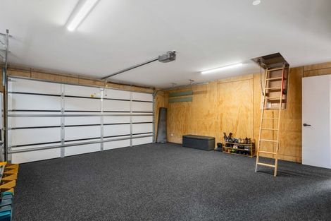 Photo of property in 32 Mount Nicholas Avenue, Wanaka, 9305