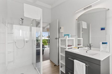 Photo of property in 415 Port Road, Whangamata, 3620