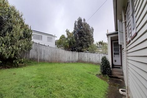 Photo of property in 16 Saint Albans Avenue, Karori, Wellington, 6012