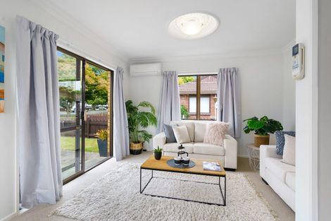 Photo of property in 2/64 Hamilton Road, Cambridge, 3434