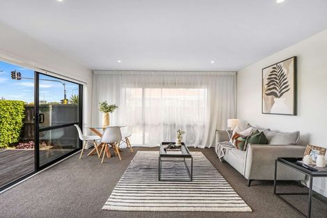 Photo of property in 1/42 Northcote Road, Northcote, Christchurch, 8052