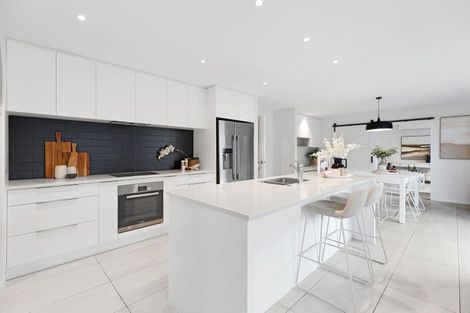 Photo of property in 63 Awatira Drive, Papamoa Beach, Papamoa, 3118