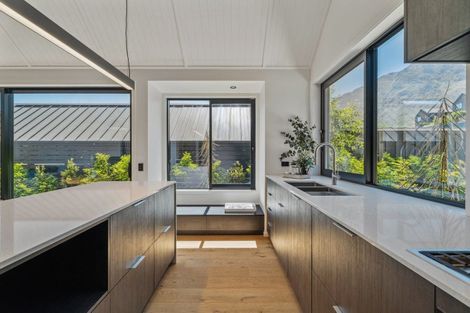 Photo of property in 11 Mckenzies Shute, Jacks Point, Queenstown, 9371