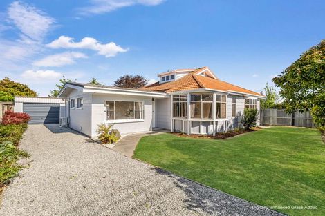 Photo of property in 19 Pratt Street, New Brighton, Christchurch, 8083