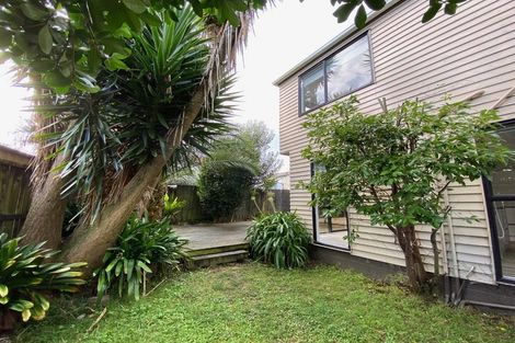 Photo of property in 1/8 Priestley Drive, Bucklands Beach, Auckland, 2014