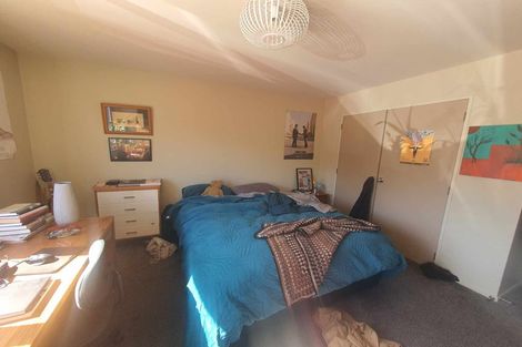 Photo of property in 18 Cathie Place, Karori, Wellington, 6012