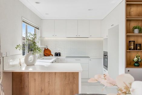 Photo of property in 183 Kilkenny Drive, East Tamaki Heights, Auckland, 2016