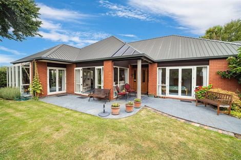 Photo of property in 8 Ilam Road, Upper Riccarton, Christchurch, 8041