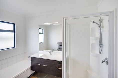 Photo of property in 20 Blythfield Place, Taradale, Napier, 4112