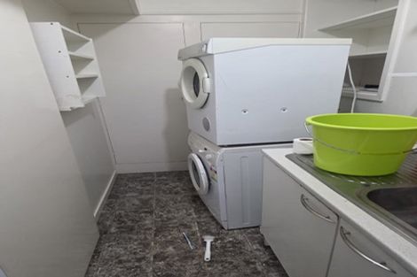 Photo of property in 93 Coronation Road, Hillcrest, Auckland, 0627