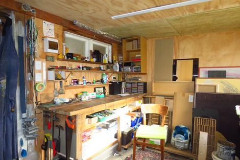 Photo of property in 47 Wakefield Street, Westport, 7825