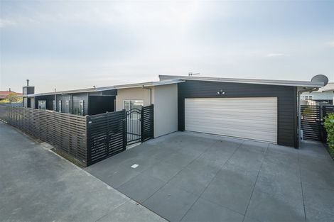 Photo of property in 63c James Line, Kelvin Grove, Palmerston North, 4414