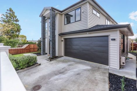 Photo of property in 39a Rodney Street, Howick, Auckland, 2014