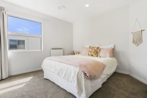 Photo of property in 6 Tuatini Place, Long Bay, Auckland, 0630