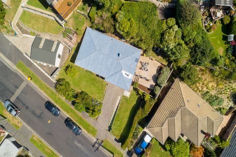 Photo of property in 96 Easther Crescent, Kew, Dunedin, 9012