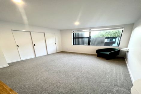 Photo of property in 37 Rua Kai Way, Brooklyn, Wellington, 6021
