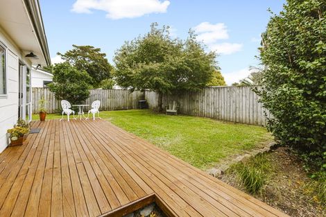 Photo of property in 2/21 Harper Street, Papakura, 2110