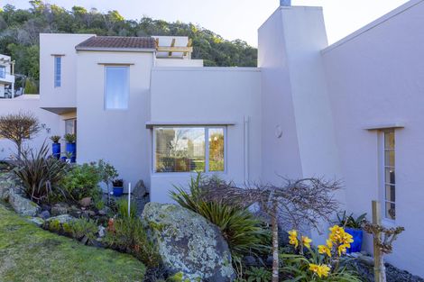 Photo of property in 718 Acacia Bay Road, Acacia Bay, Taupo, 3330