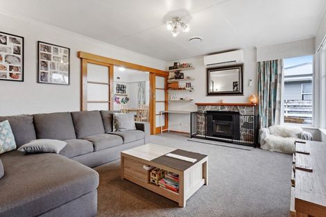 Photo of property in 32 Rugby Street, Awapuni, Palmerston North, 4412