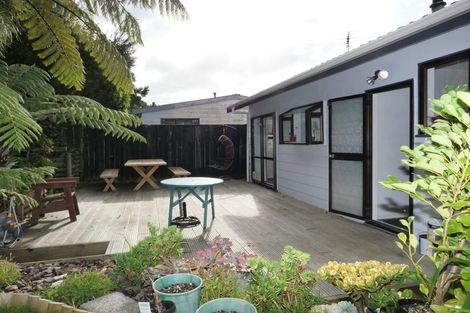 Photo of property in 41 Omapere Street, Whitby, Porirua, 5024